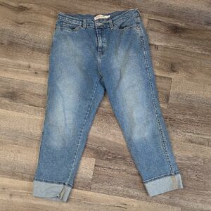 Levi Strauss Signature Vintage Mid Rise Boyfriend Jeans